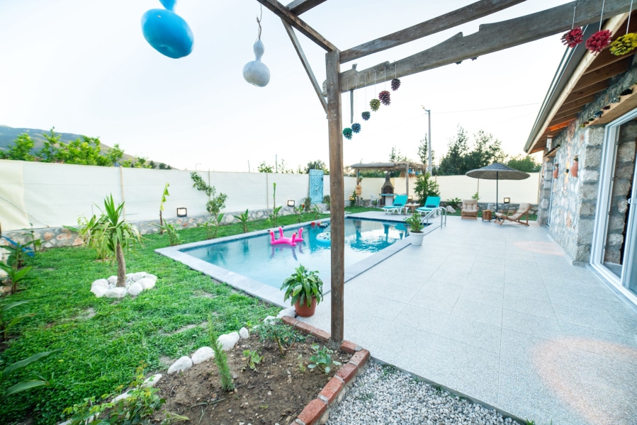 Villa Eren Köy Evi